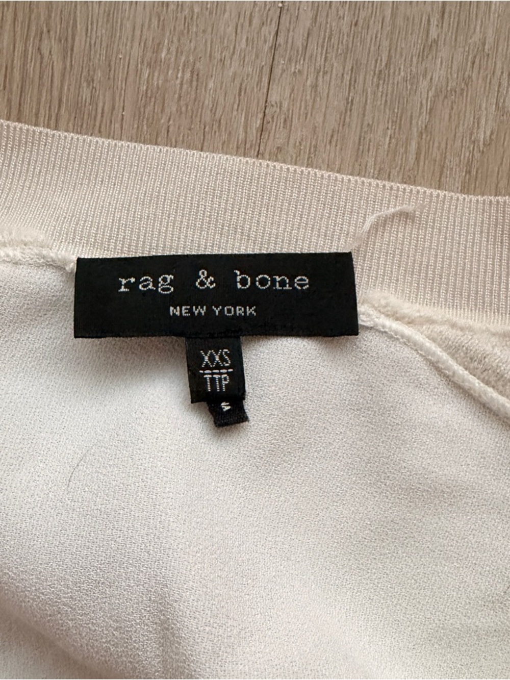 Rag & Bone two tone cream top - Picture 2 of 3